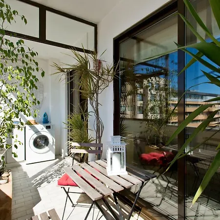 Apartment Flat *